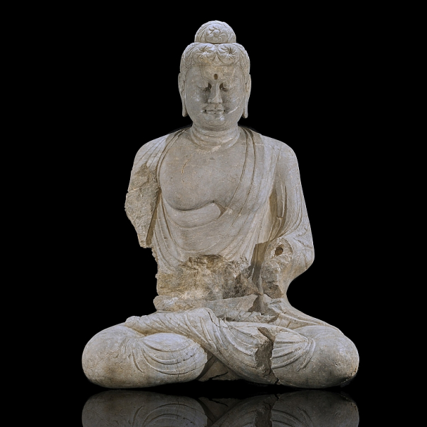 Gran figura de piedra tallada "Shakyamuni", Dinastía Tang.
