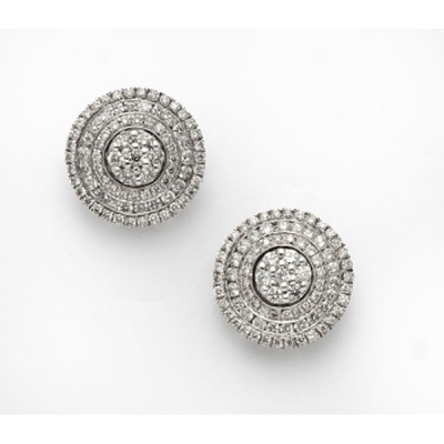 Pendientes en oro blanco con cuajado de diamantes talla brillante