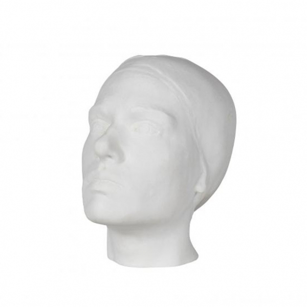 Antonio López García (1936) "Mujer de Almanzora (2016)". Escultura realizada en mármol Sivec de origen Macedonio. Firmada y numerada (18/20) en la base.