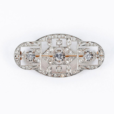 Bello alfiler vintage, "art-dec&oacute;", en montura de oro amarillo 18 K 