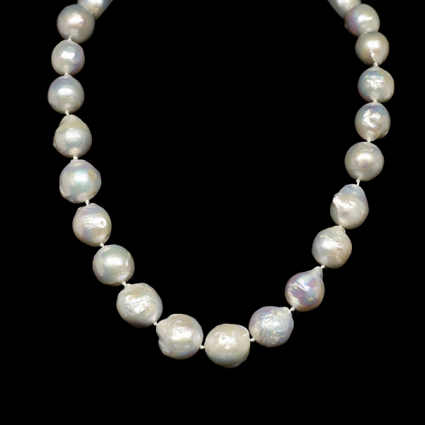 Collar de perlas barrocas australianas. 