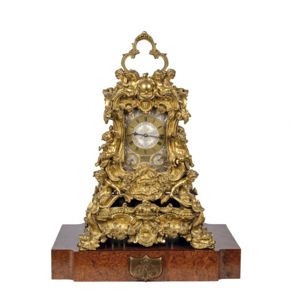 Importante Reloj de sobre mesa de Santiago James Moore, circa 1840, regalo de boda de la Reina Victoria a Isabel II de España