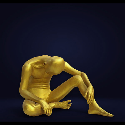 Aung KO (1980) - Autorretrato.    Escultura de resina dorada