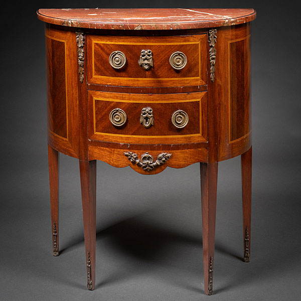 Cómoda de media luna estilo Luís XV en madera de nogal y limoncillo con dos cajones del siglo XIX.
