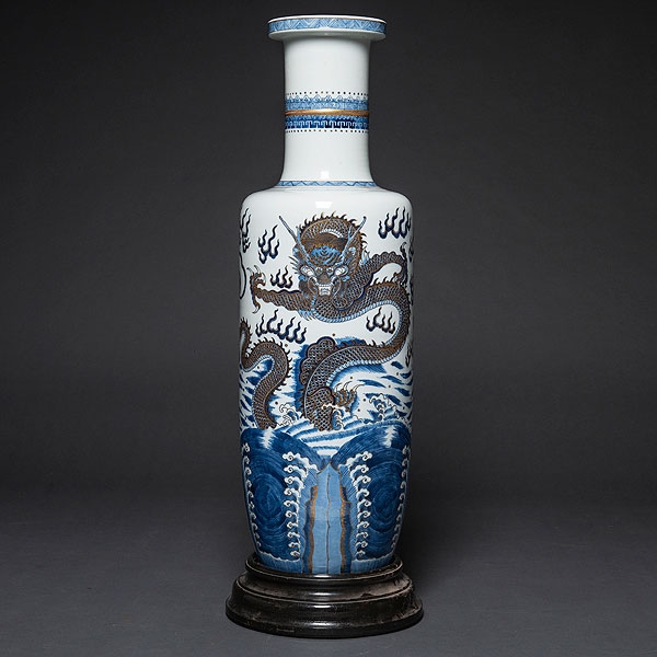 Importante jarrón en porcelana china azul y blanca. Trabajo Chino, Siglo XIX-XX
