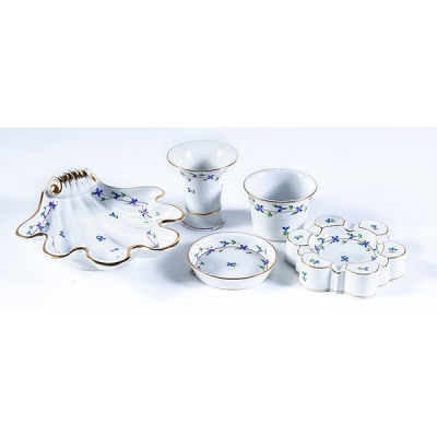 Conjunto de cinco piezas de porcelana húngara de Herend